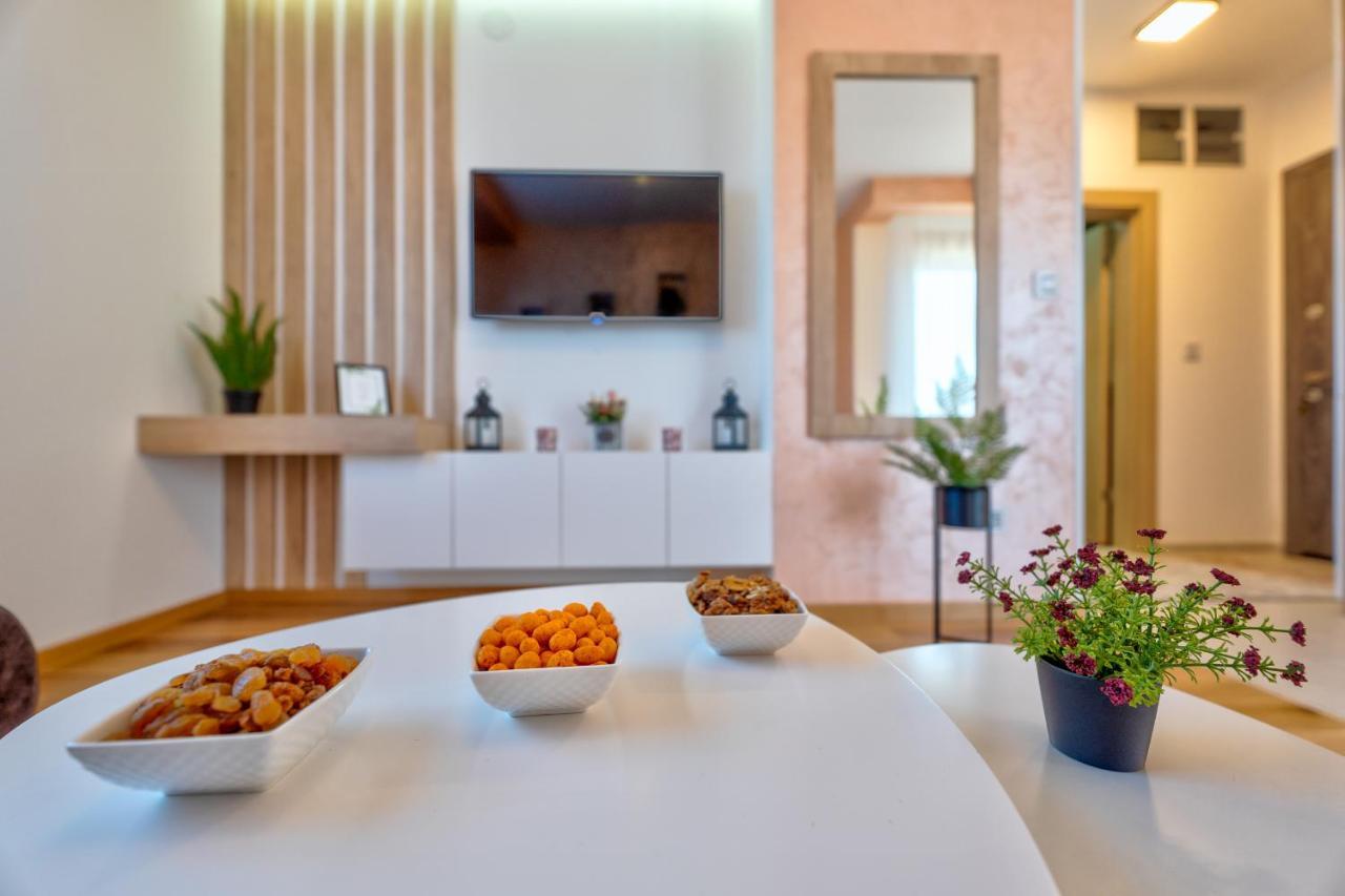 Apartment Stefan In Vila Katalina Lux 즐라티보 외부 사진